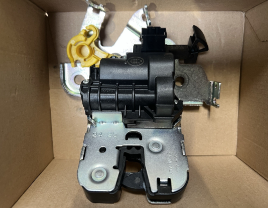 New Genuine Rear Boot Lock Audi Bentley Lamborghini SEAT Skoda 4M0827506D