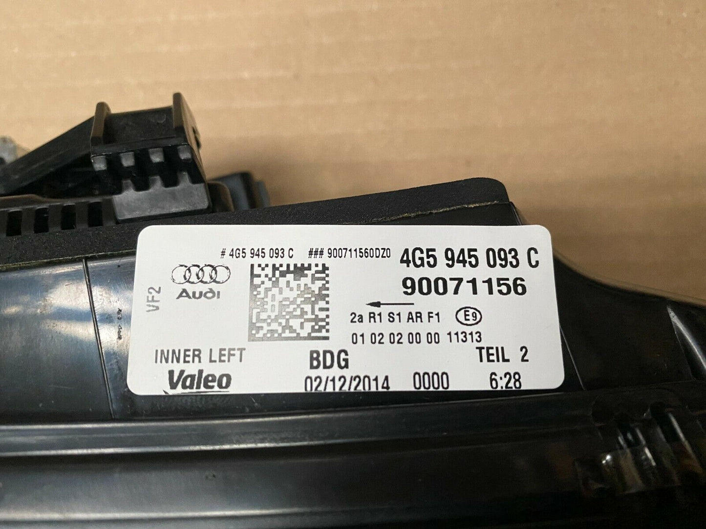 New Genuine Audi A6 4G Saloon Rear N/S Left LED Light Static Indicator