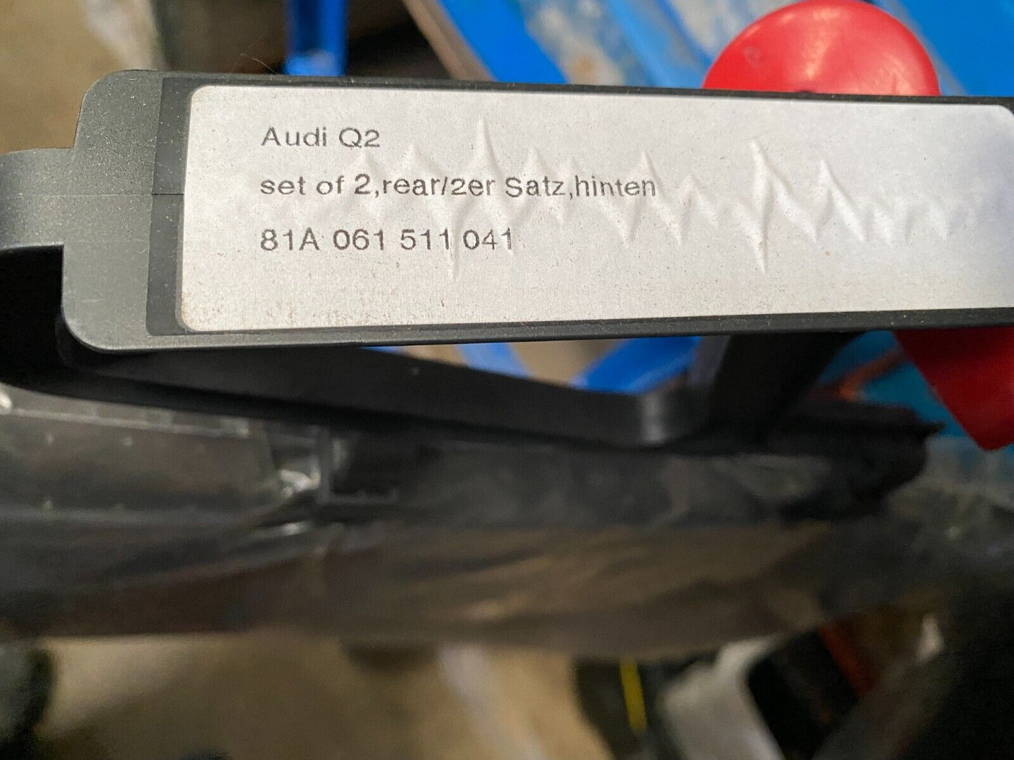 New Genuine Q2 2017 on All weather rear rubber floor mats 81A061511041