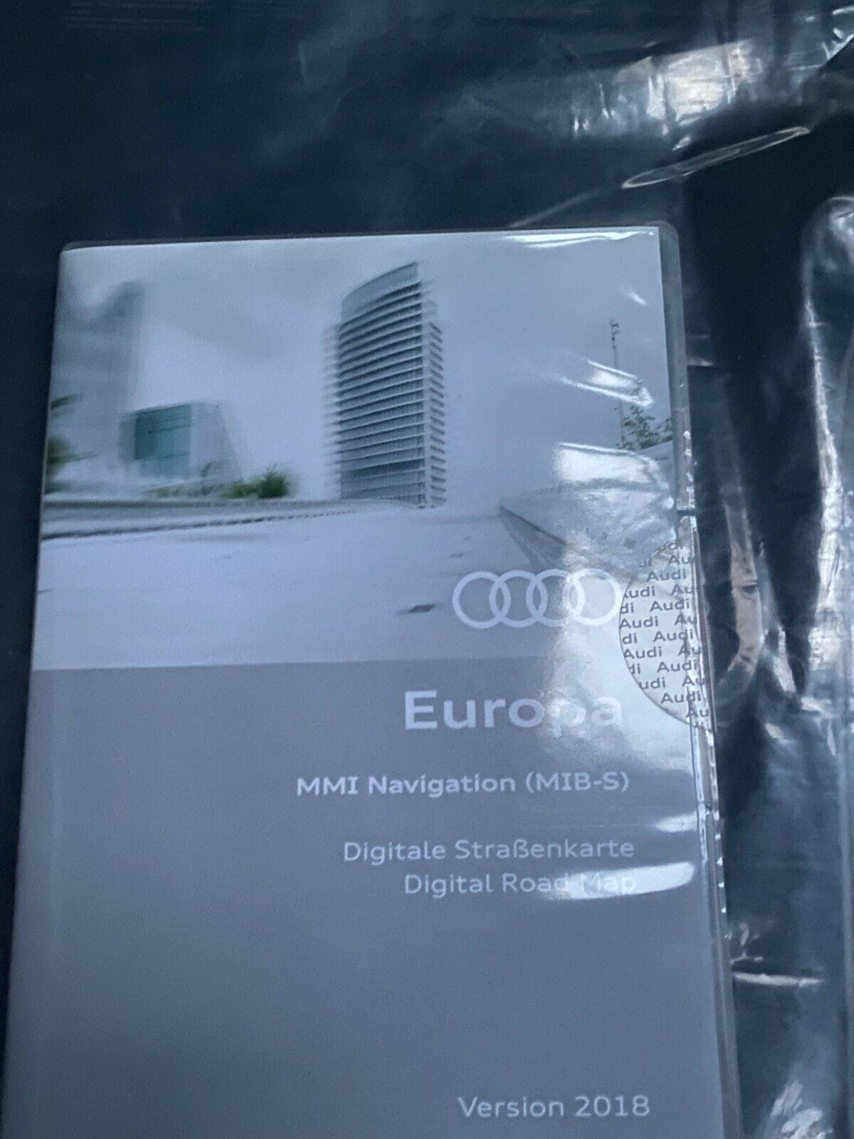 New Data medium and activation document for MIB-S navigation system 8V0060866G