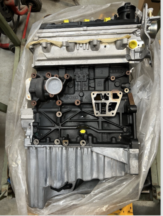 New Genuine Volkswagen Crafter Engine 2.0L TDI Code: CSNA