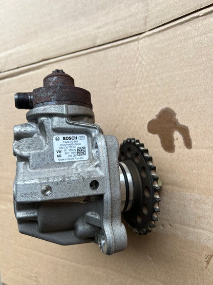 VW Audi 3.0 V6 TDI high pressure  diesel pump 059130755DF / 0445010868