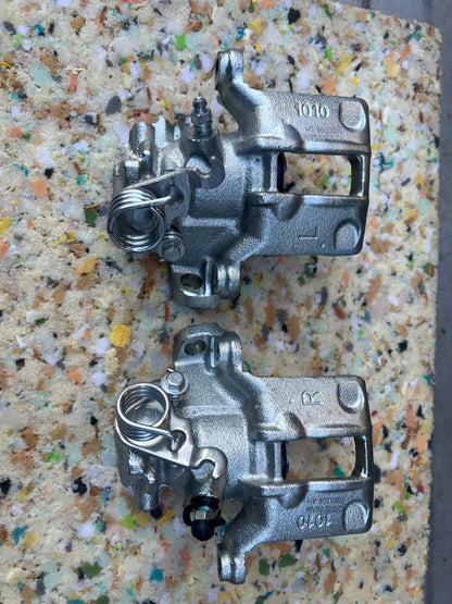 New (other ) Pair of Caterham 7 / Ford Rear Brake Calipers