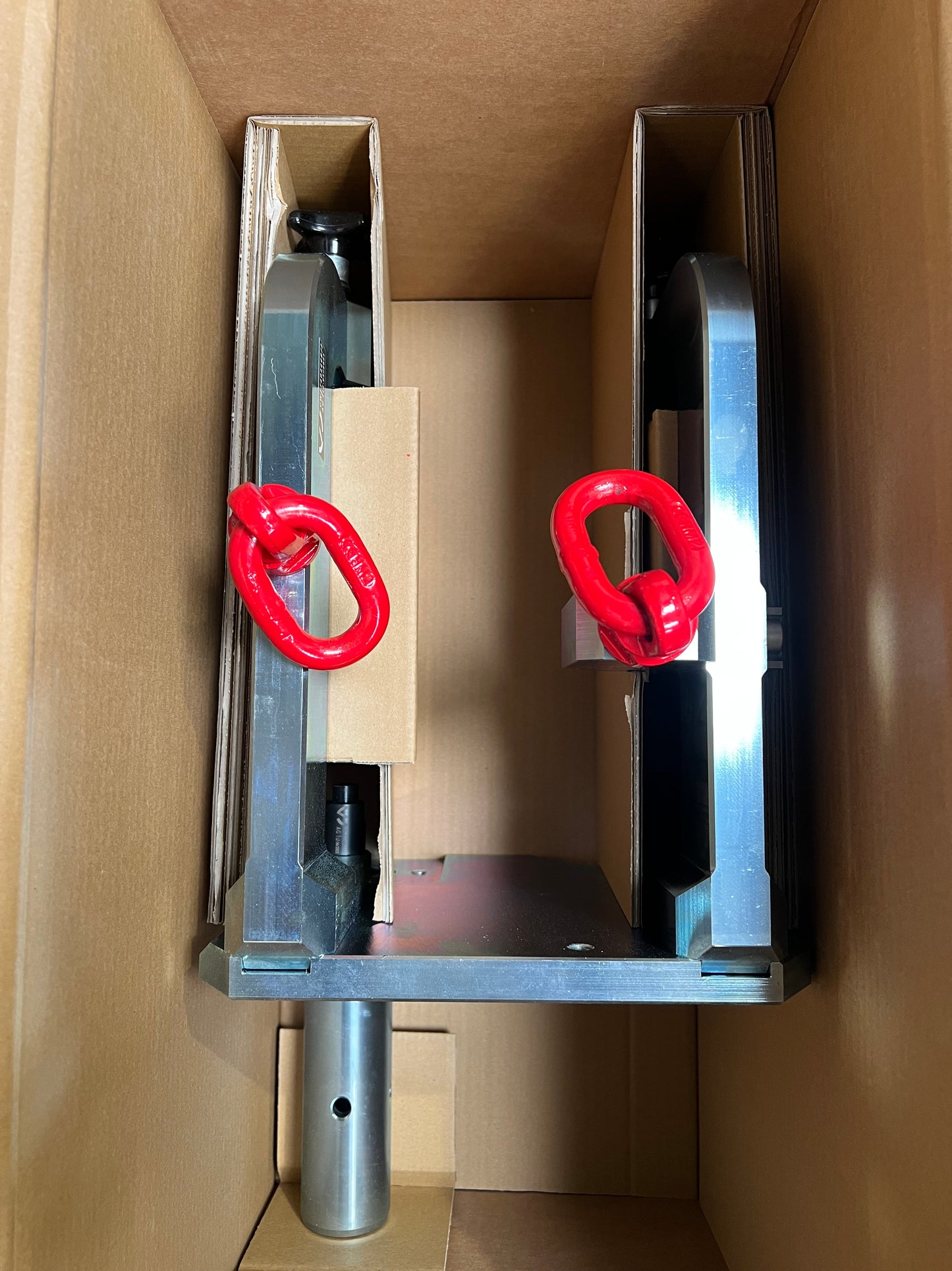 VAG / Lamborghini GEARBOX LIFTING TOOL: V03839142AP