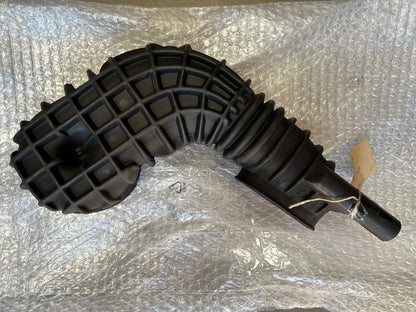 New Genuine Audi 80 90 S2 B4 Air intake duct part 048133357