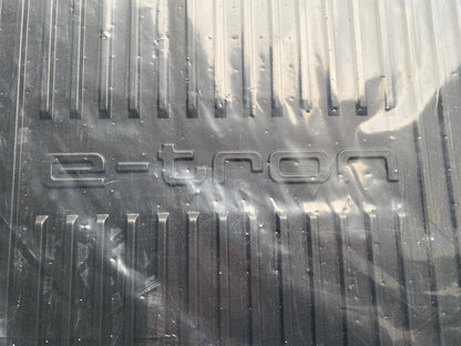 New Genuine Audi e-Tron boot liner 4KE 061 180