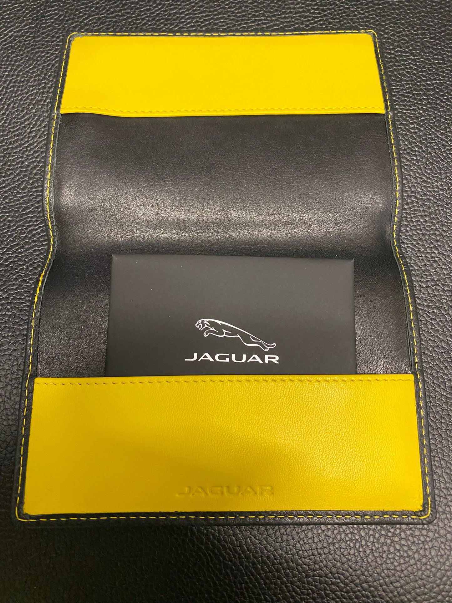 New Genuine Jaguar Black Leather Passport Holder 50JDLG720BKA