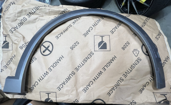 New Genuine Audi E-tron Wheel Arch Cover 4KE853718AGRU