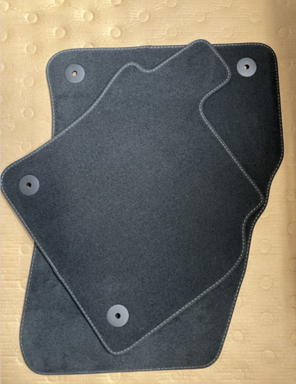 New Genuine Audi Q3 Carpet Mats 83C863691JTV