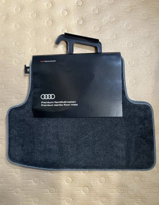 New Genuine Audi A3 F & R Carpet Mats 8Y2061275DMNO - 8Y0061276AMNO