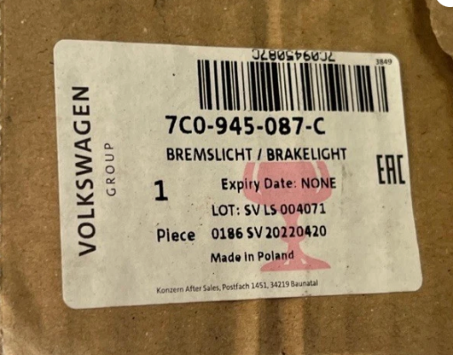 New Genuine Volkswagen Crafter Rear Middle Break Light 7C0945087C