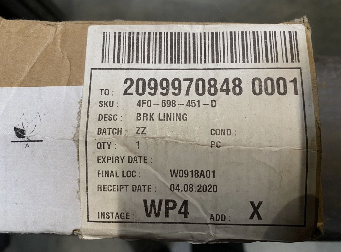 New Genuine Audi (A6, S6) Rear Brake Pads For Disk Brake 4F0698451D