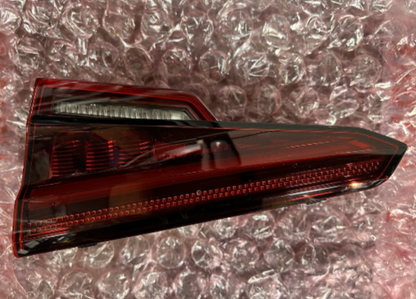 New (other ) Genuine Full set of Audi A4/S4/Avant/Quattro LED Rear Lights