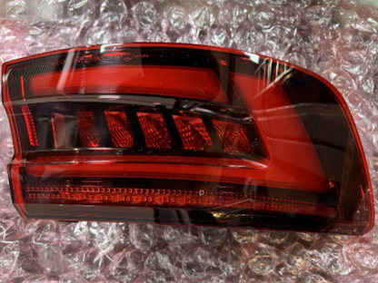 New (other ) Genuine Full set of Audi A4/S4/Avant/Quattro LED Rear Lights