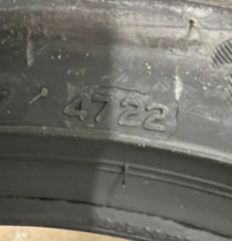 New Firestone Roadhawk 215/45 R17 91Y XL (x2 Tyres)