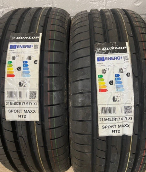New Dunlop SPORT MAXX RT2 215/45ZR17 91Y XL (x2 Tyres)