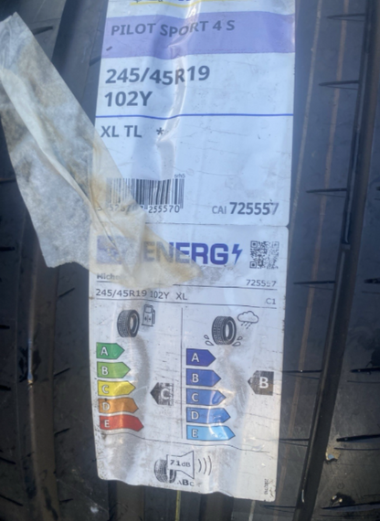 New Genuine Michelin Pilot Sport 245/45R19 102Y (x1 Tyres)