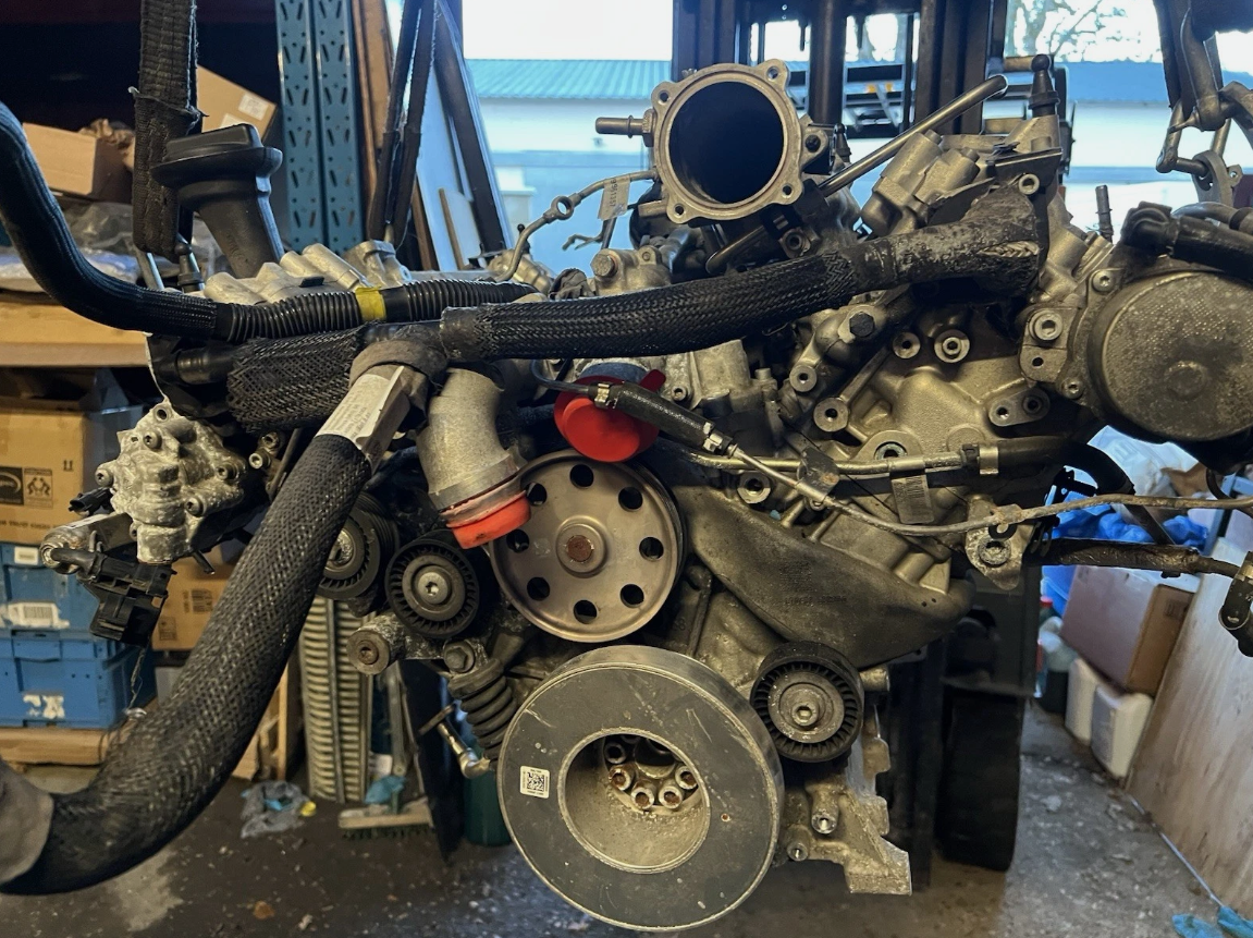 Alfa Romeo Giulia Quadrifoglio Bi Turbo 2.9 V6 petrol engine spares or repairs