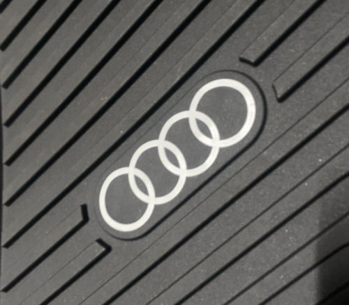 New Genuine Audi A6 e-tron Rubber Boot Liner 85A061180