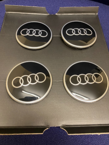 New Genuine Set of 4 Audi Rings Logo Glossy Black Wheel Caps 81A 601 170