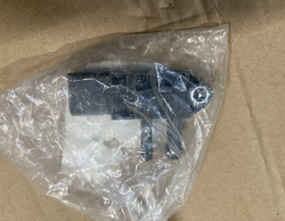 New Genuine VAG Group Diesel Particulate Filter Differential Pressure Sensor 076906051B