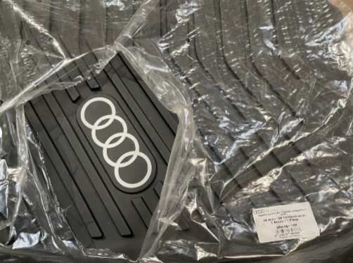 New Genuine Audi Q6 e-tron / Sportback Rubber Bootliner 85H061180