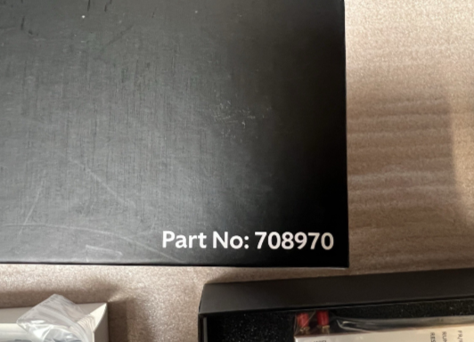 New Genuine Aston Martin AM platform Apple Carplay / Android Auto 708970