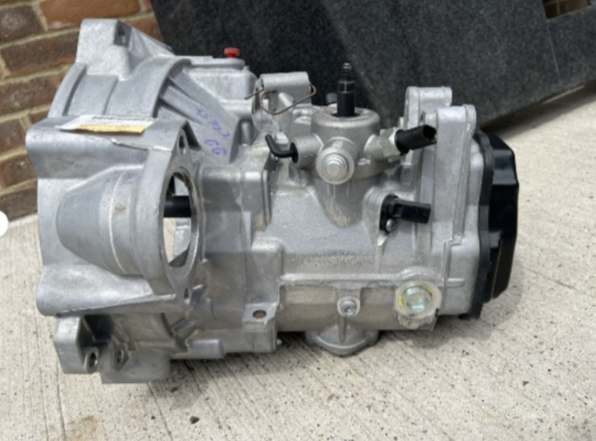 New Old Stock Vw Caddy 5spd Manual gearbox 1.6 tdi