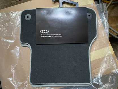 New Genuine Audi A6 / A7 2011 to 2018 rear textile/carpet mats 4G0061276MNO